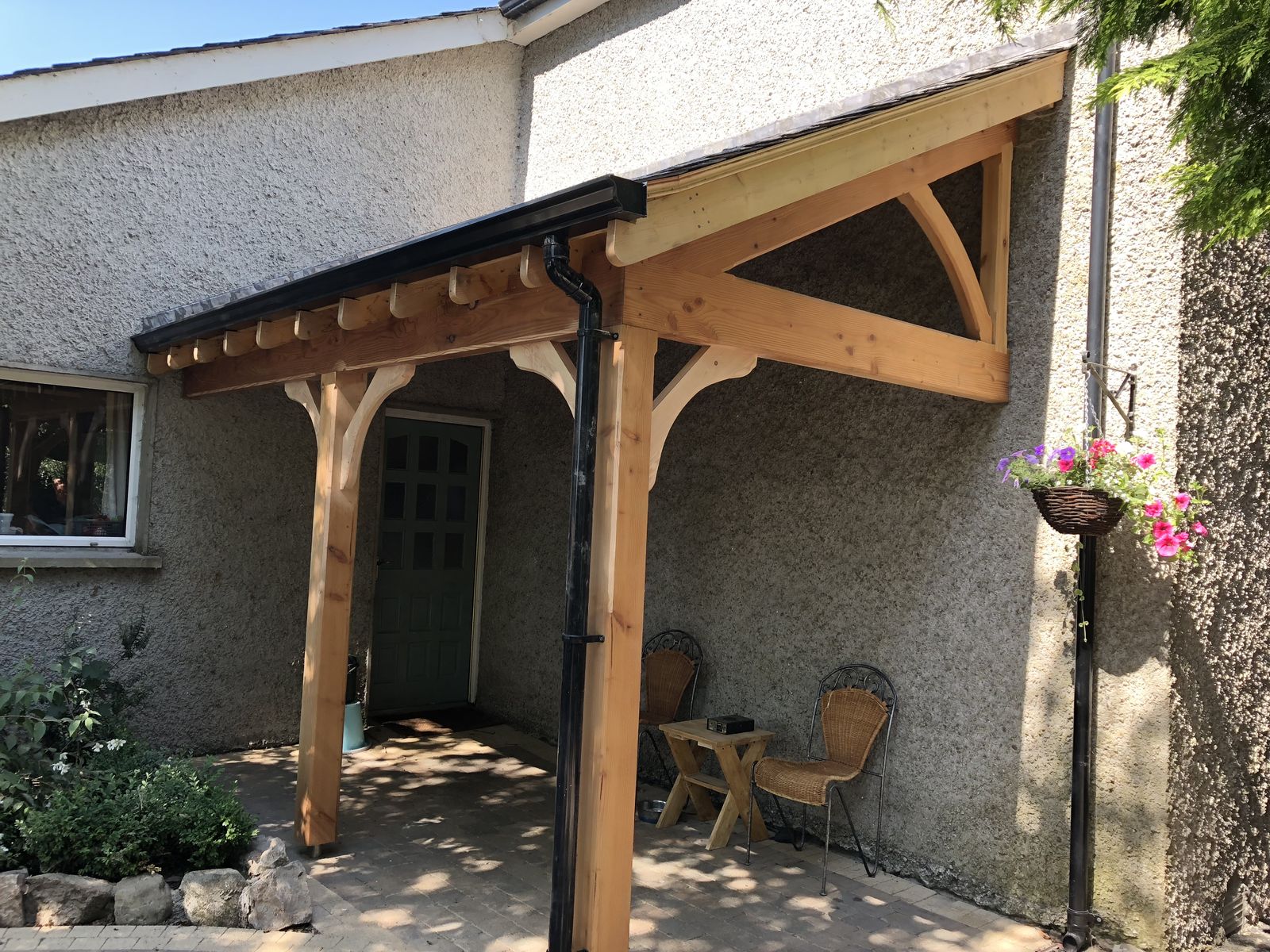 Fan-cut rafters — curved roof