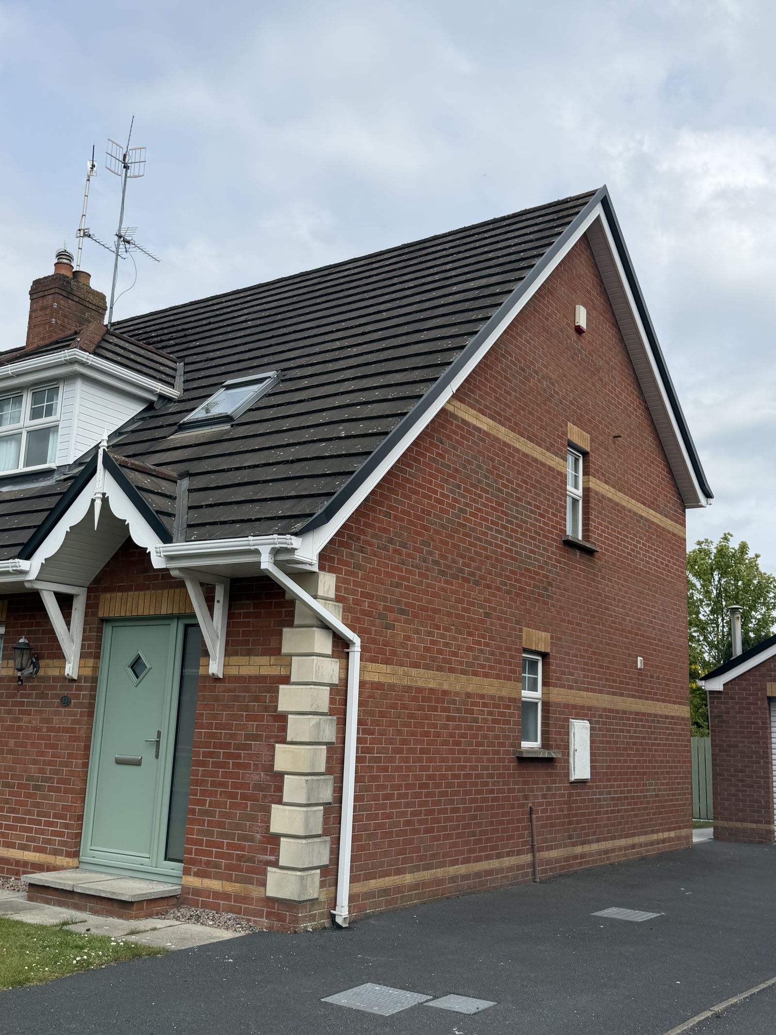 Bespoke Dry Verge System